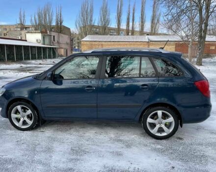 Синий Шкода Фабия, объемом двигателя 1.2 л и пробегом 270 тыс. км за 6500 $, фото 4 на Automoto.ua