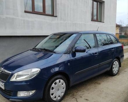 Синий Шкода Фабия, объемом двигателя 1.6 л и пробегом 220 тыс. км за 6000 $, фото 4 на Automoto.ua