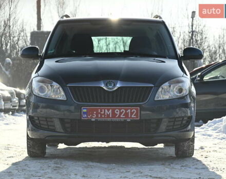 Синий Шкода Фабия, объемом двигателя 1.39 л и пробегом 242 тыс. км за 6900 $, фото 3 на Automoto.ua