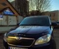 Синий Шкода Фабия, объемом двигателя 1.6 л и пробегом 346 тыс. км за 5500 $, фото 1 на Automoto.ua