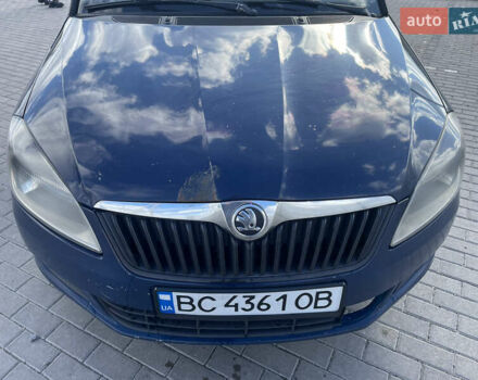 Синий Шкода Фабия, объемом двигателя 1.39 л и пробегом 366 тыс. км за 4150 $, фото 1 на Automoto.ua