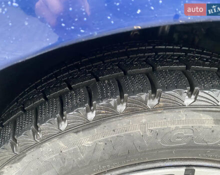 Синий Шкода Фабия, объемом двигателя 1.6 л и пробегом 553 тыс. км за 5300 $, фото 12 на Automoto.ua