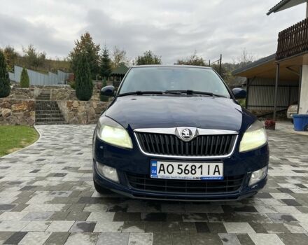 Шкода Фабия 2014 в Мукачеве на Automoto.ua Синий Шкода Фабия, объемом двигателя 1.6 л и пробегом 316 тыс. км за 5700 $, фото 1 на Automoto.ua