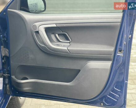 Синій Шкода Фабія, об'ємом двигуна 1.6 л та пробігом 317 тис. км за 5800 $, фото 23 на Automoto.ua