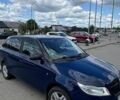Синий Шкода Фабия, объемом двигателя 1.6 л и пробегом 228 тыс. км за 5000 $, фото 1 на Automoto.ua