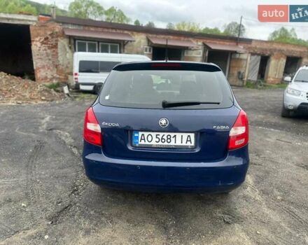 Синий Шкода Фабия, объемом двигателя 1.6 л и пробегом 308 тыс. км за 5900 $, фото 6 на Automoto.ua
