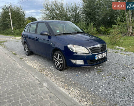 Синій Шкода Фабія, об'ємом двигуна 1.6 л та пробігом 256 тис. км за 6800 $, фото 1 на Automoto.ua