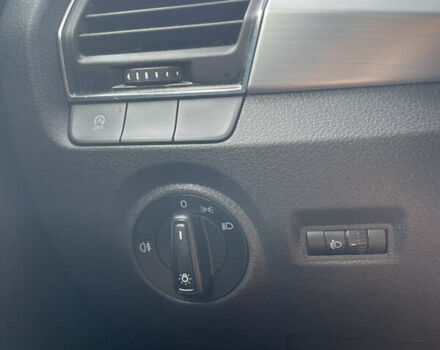 Синій Шкода Фабія, об'ємом двигуна 1.42 л та пробігом 316 тис. км за 7500 $, фото 10 на Automoto.ua