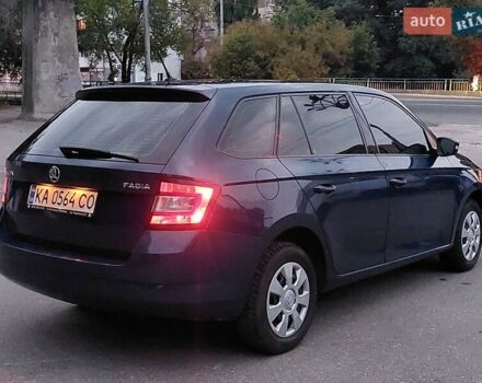 Синий Шкода Фабия, объемом двигателя 1.2 л и пробегом 201 тыс. км за 6099 $, фото 3 на Automoto.ua