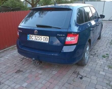 Синий Шкода Фабия, объемом двигателя 1.42 л и пробегом 231 тыс. км за 7800 $, фото 3 на Automoto.ua