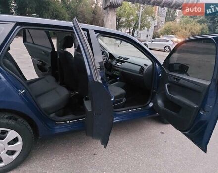 Синий Шкода Фабия, объемом двигателя 1.2 л и пробегом 201 тыс. км за 6099 $, фото 10 на Automoto.ua