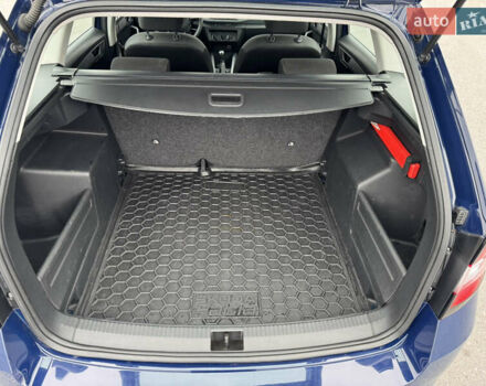 Синий Шкода Фабия, объемом двигателя 1.2 л и пробегом 140 тыс. км за 7800 $, фото 8 на Automoto.ua