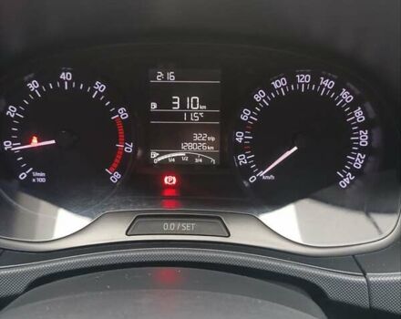 Синий Шкода Фабия, объемом двигателя 1.2 л и пробегом 128 тыс. км за 6999 $, фото 19 на Automoto.ua