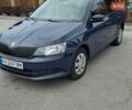 Синий Шкода Фабия, объемом двигателя 1.2 л и пробегом 153 тыс. км за 7600 $, фото 1 на Automoto.ua