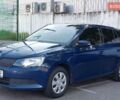 Синий Шкода Фабия, объемом двигателя 1.2 л и пробегом 198 тыс. км за 6399 $, фото 1 на Automoto.ua