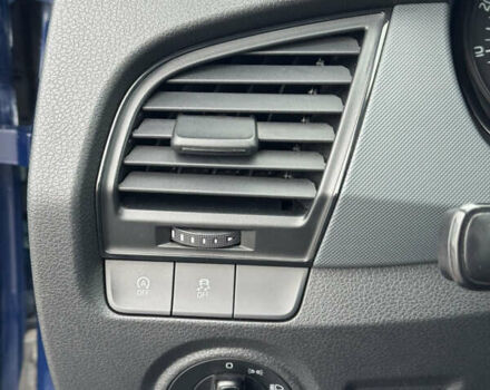 Синий Шкода Фабия, объемом двигателя 1.2 л и пробегом 140 тыс. км за 7800 $, фото 20 на Automoto.ua