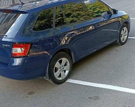Синий Шкода Фабия, объемом двигателя 1 л и пробегом 130 тыс. км за 7200 $, фото 7 на Automoto.ua