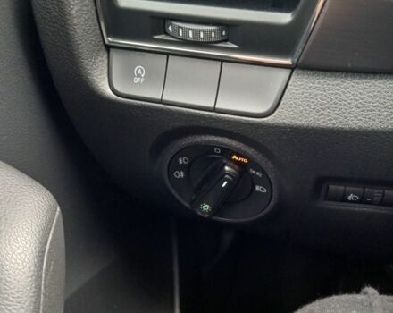 Синій Шкода Фабія, об'ємом двигуна 1 л та пробігом 137 тис. км за 7000 $, фото 15 на Automoto.ua