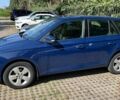 Синий Шкода Фабия, объемом двигателя 1 л и пробегом 146 тыс. км за 7999 $, фото 1 на Automoto.ua