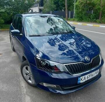 Синий Шкода Фабия, объемом двигателя 1 л и пробегом 85 тыс. км за 8500 $, фото 2 на Automoto.ua