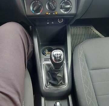 Синий Шкода Фабия, объемом двигателя 1 л и пробегом 85 тыс. км за 8500 $, фото 13 на Automoto.ua