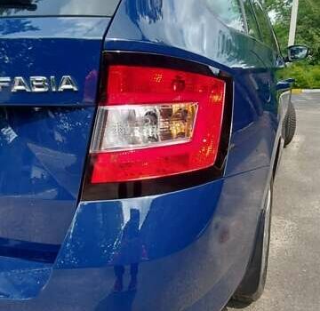 Синий Шкода Фабия, объемом двигателя 1 л и пробегом 85 тыс. км за 8500 $, фото 18 на Automoto.ua
