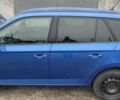 Синій Шкода Фабія, об'ємом двигуна 1 л та пробігом 320 тис. км за 7500 $, фото 4 на Automoto.ua