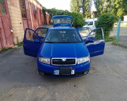 Синий Шкода Фабия, объемом двигателя 1 л и пробегом 244 тыс. км за 3500 $, фото 1 на Automoto.ua