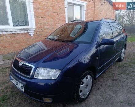 Синій Шкода Фабія, об'ємом двигуна 1.39 л та пробігом 270 тис. км за 3100 $, фото 1 на Automoto.ua