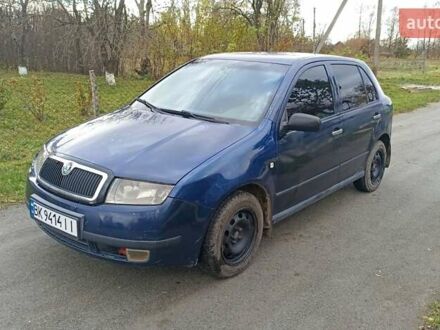 Синій Шкода Фабія, об'ємом двигуна 1.4 л та пробігом 300 тис. км за 2250 $, фото 1 на Automoto.ua
