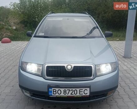 Синий Шкода Фабия, объемом двигателя 1.4 л и пробегом 298 тыс. км за 3200 $, фото 1 на Automoto.ua