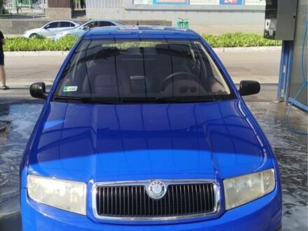 Синий Шкода Фабия, объемом двигателя 1.4 л и пробегом 3 тыс. км за 2050 $, фото 1 на Automoto.ua