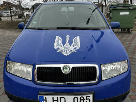 Синий Шкода Фабия, объемом двигателя 1.98 л и пробегом 240 тыс. км за 2500 $, фото 1 на Automoto.ua