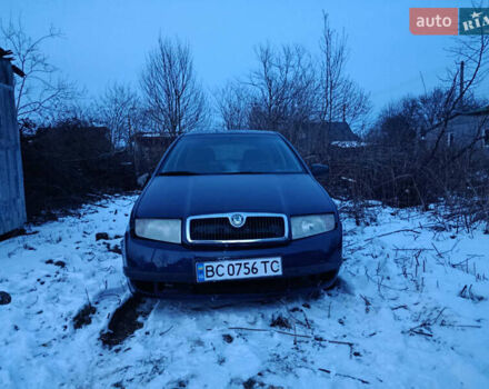Синій Шкода Фабія, об'ємом двигуна 1.4 л та пробігом 180 тис. км за 1800 $, фото 1 на Automoto.ua