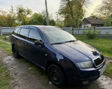 Синий Шкода Фабия, объемом двигателя 1.2 л и пробегом 220 тыс. км за 2500 $, фото 1 на Automoto.ua