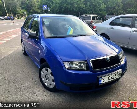 Синий Шкода Фабия, объемом двигателя 1.2 л и пробегом 248 тыс. км за 3300 $, фото 1 на Automoto.ua