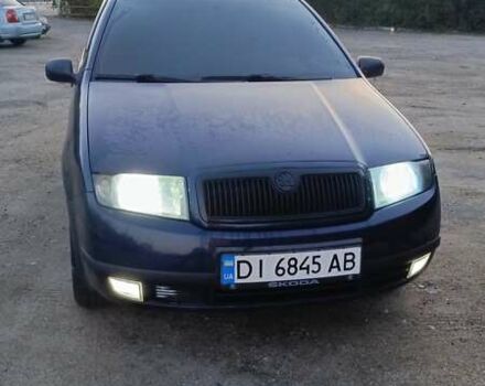 Синий Шкода Фабия, объемом двигателя 1.4 л и пробегом 200 тыс. км за 3500 $, фото 1 на Automoto.ua