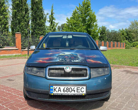 Синий Шкода Фабия, объемом двигателя 1.4 л и пробегом 501 тыс. км за 2600 $, фото 1 на Automoto.ua