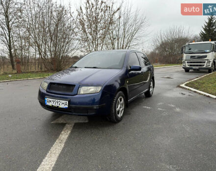 Синій Шкода Фабія, об'ємом двигуна 1.2 л та пробігом 200 тис. км за 2400 $, фото 1 на Automoto.ua