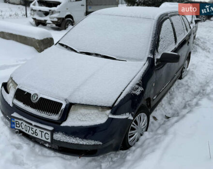 Синий Шкода Фабия, объемом двигателя 1.4 л и пробегом 176 тыс. км за 1650 $, фото 1 на Automoto.ua