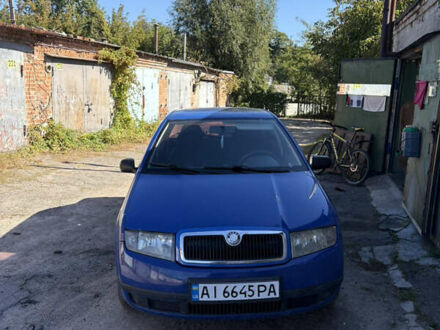 Шкода Фабия 2003 в Белой Церкве на Automoto.ua Синий Шкода Фабия, объемом двигателя 1.4 л и пробегом 300 тыс. км за 3500 $, фото 1 на Automoto.ua