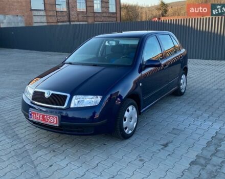 Синий Шкода Фабия, объемом двигателя 1.39 л и пробегом 182 тыс. км за 3690 $, фото 1 на Automoto.ua