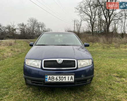 Синий Шкода Фабия, объемом двигателя 1.39 л и пробегом 305 тыс. км за 3750 $, фото 1 на Automoto.ua