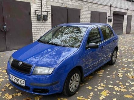 Шкода Фабия 2004 в Харькове на Automoto.ua Синий Шкода Фабия, объемом двигателя 1.2 л и пробегом 214 тыс. км за 2850 $, фото 1 на Automoto.ua