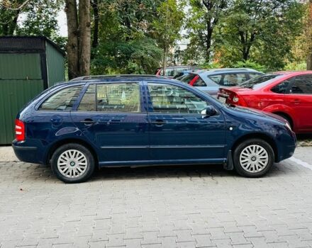 Синій Шкода Фабія, об'ємом двигуна 1.39 л та пробігом 250 тис. км за 3900 $, фото 1 на Automoto.ua