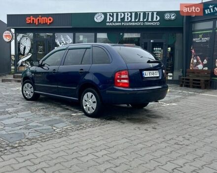 Синий Шкода Фабия, объемом двигателя 1.4 л и пробегом 125 тыс. км за 4499 $, фото 1 на Automoto.ua