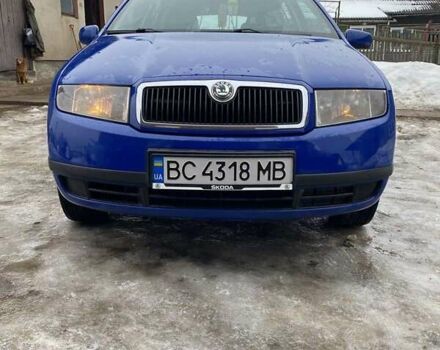 Синій Шкода Фабія, об'ємом двигуна 1.39 л та пробігом 284 тис. км за 3200 $, фото 1 на Automoto.ua
