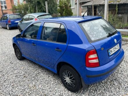 Шкода Фабія 2004 у Бердичеве на Automoto.ua Синій Шкода Фабія, об'ємом двигуна 1.2 л та пробігом 290 тис. км за 2200 $, фото 1 на Automoto.ua