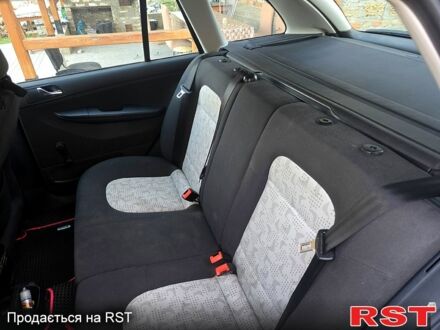 Синій Шкода Фабія, об'ємом двигуна 1.4 л та пробігом 167 тис. км за 4800 $, фото 1 на Automoto.ua