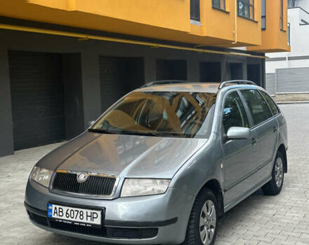 Синий Шкода Фабия, объемом двигателя 1.39 л и пробегом 259 тыс. км за 3650 $, фото 1 на Automoto.ua